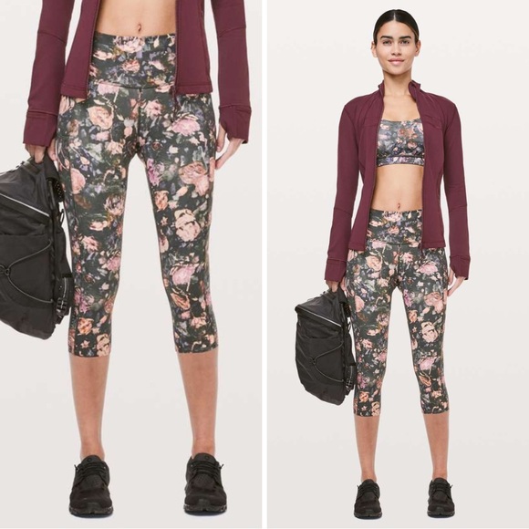 Lululemon Fast & Free Crop II *Nulux 19" Size 6 Frosted Rose Multi - Picture 1 of 10